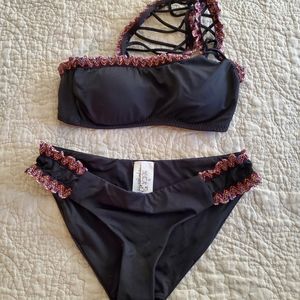 Becca One shouder bikini